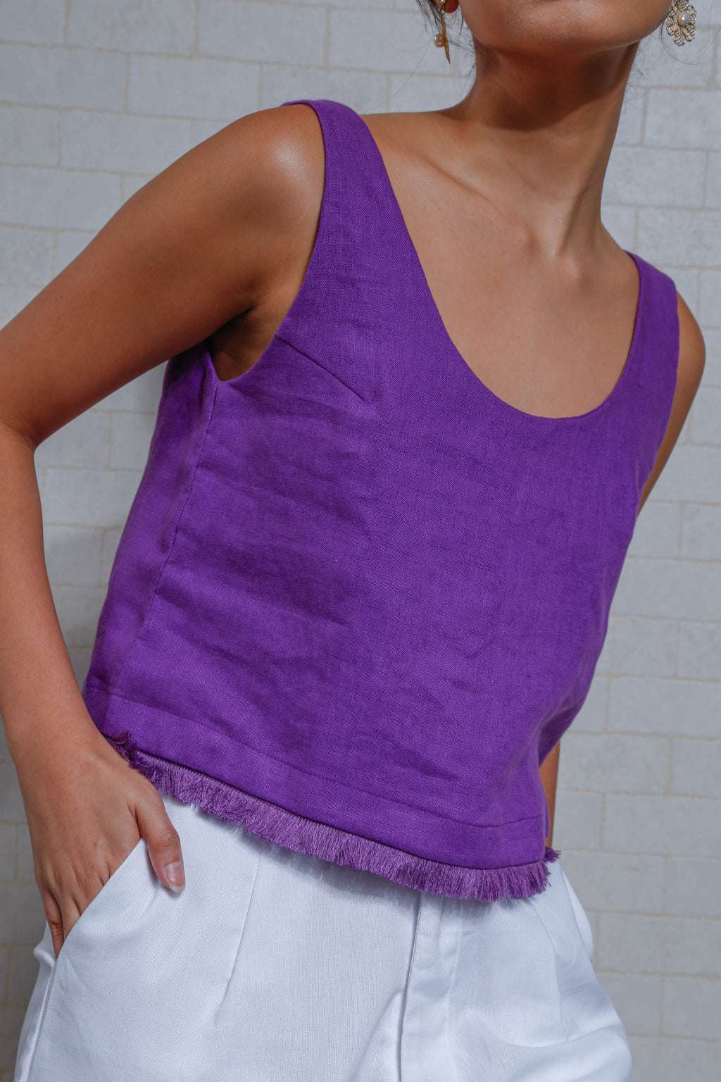 FRINGE HEM TOP